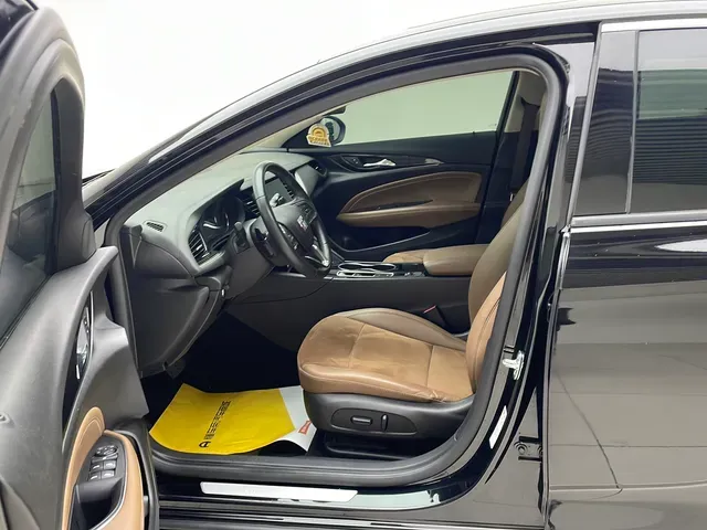 2024 Buick Regal 2.0T 237HP L4 9AT,autocango,china used car exporter,china ev exporter,chinese used car exporter,chinese used ev exporter