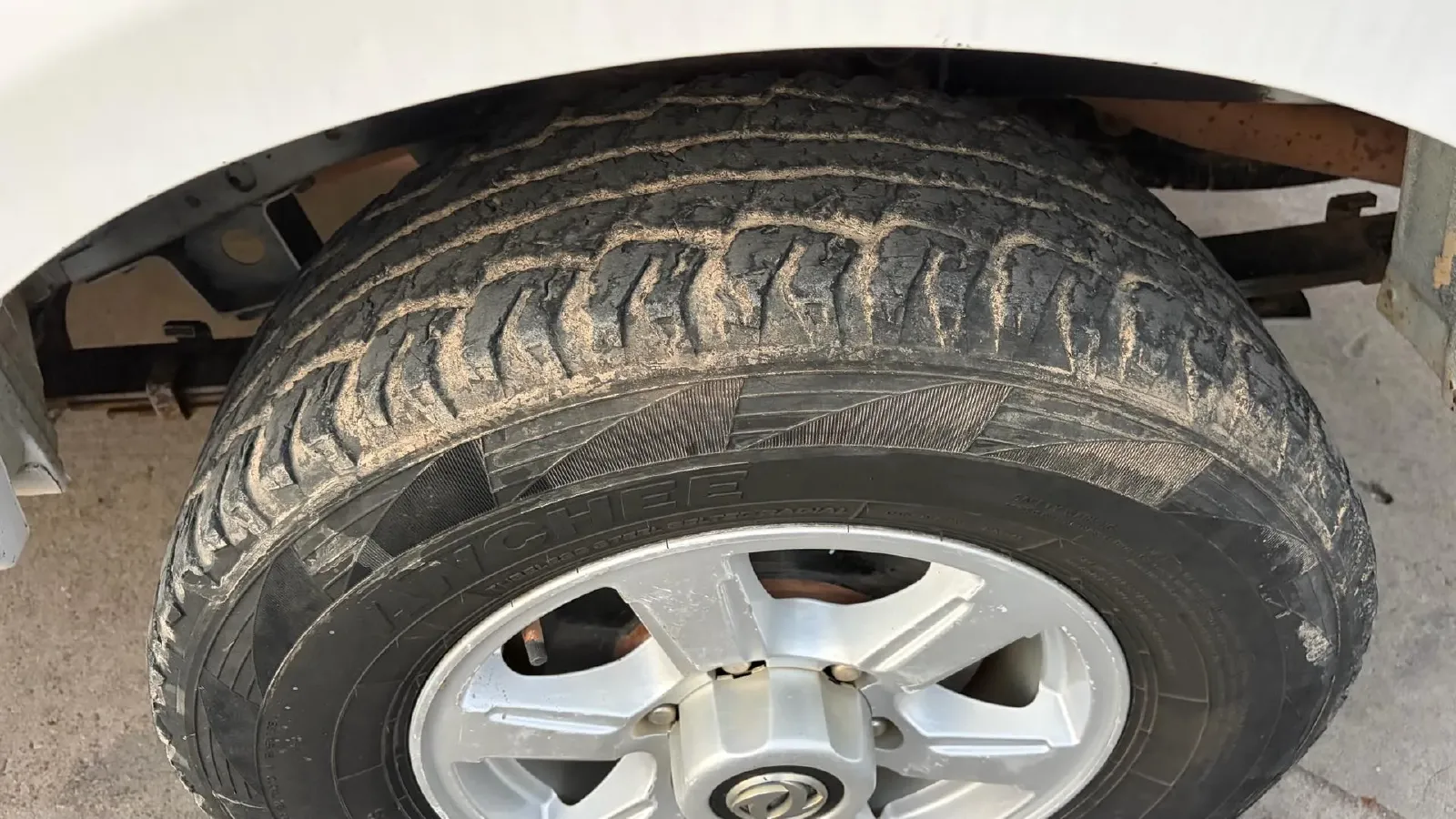 2019 Dongfeng RuiQi 2.4L 158HP L4 5MT,autocango,china used car exporter,china ev exporter,chinese used car exporter,chinese used ev exporter