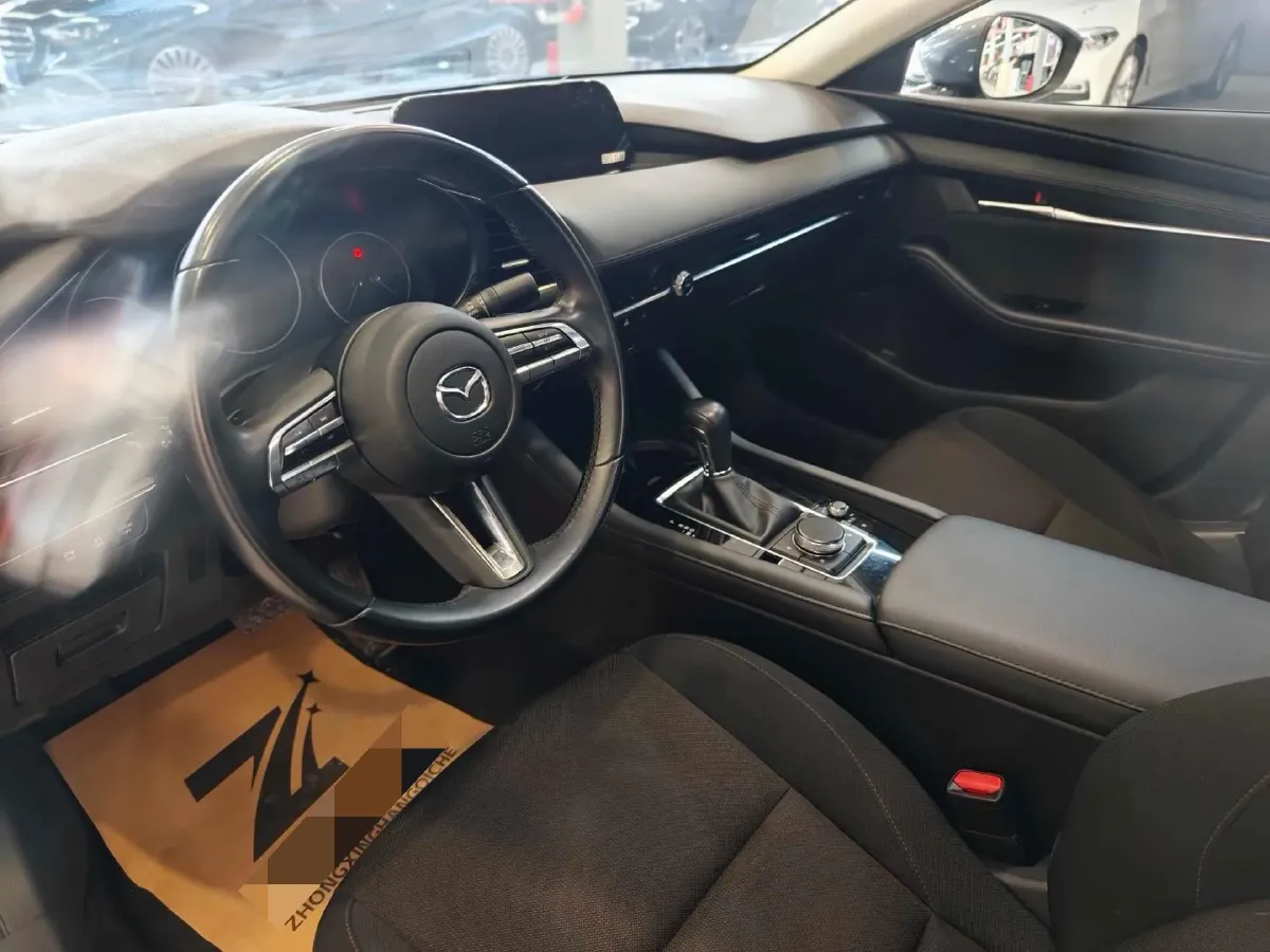 2021 Mazda 3 Axela 2.0L 158HP L4 6AT,autocango,china used car exporter,china ev exporter,chinese used car exporter,chinese used ev exporter