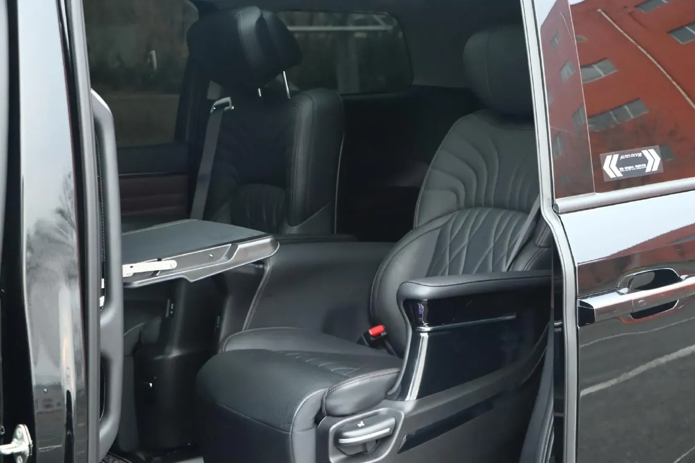 2024 GAC Trumpchi M8 2.0T 252HP L4 8AT,autocango,china used car exporter,china ev exporter,chinese used car exporter,chinese used ev exporter