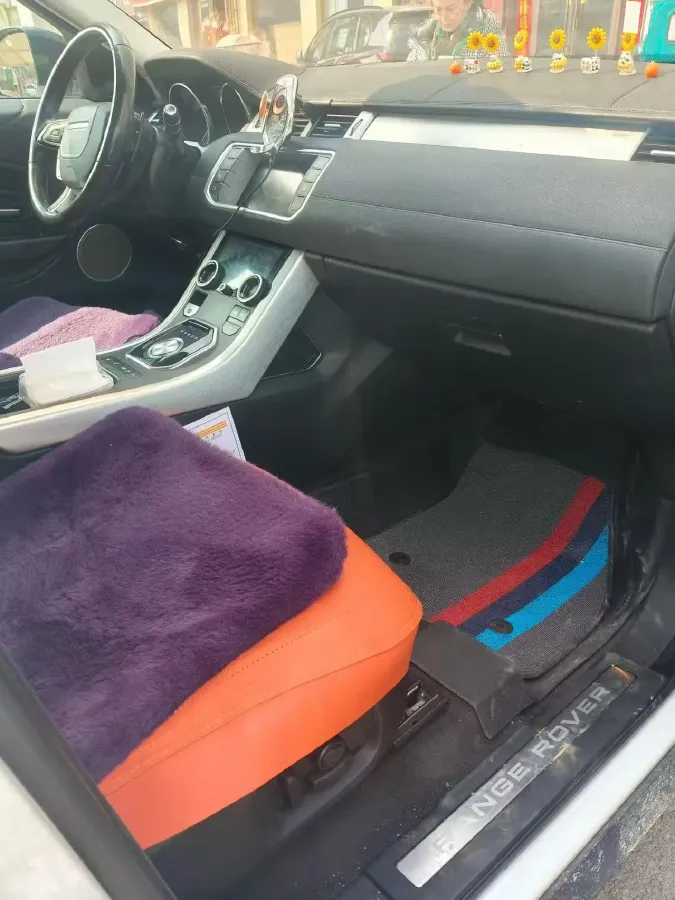 2017 Land Rover Range Rover Evoque 2.0T 241HP L4 9AT,autocango,china used car exporter,china ev exporter,chinese used car exporter,chinese used ev exporter