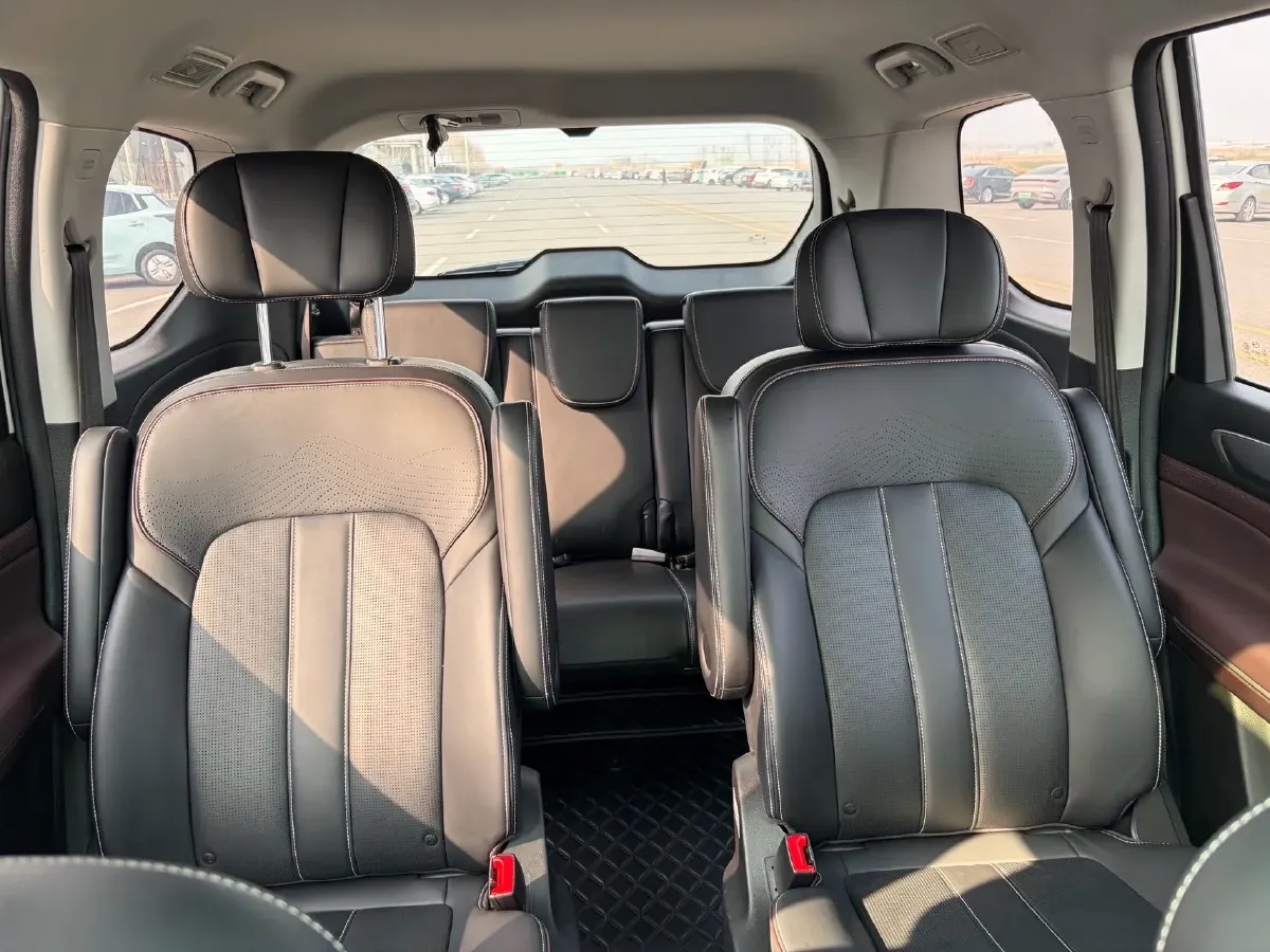 2023 GAC Trumpchi M6 1.5T 177HP L4 7DCT,autocango,china used car exporter,china ev exporter,chinese used car exporter,chinese used ev exporter