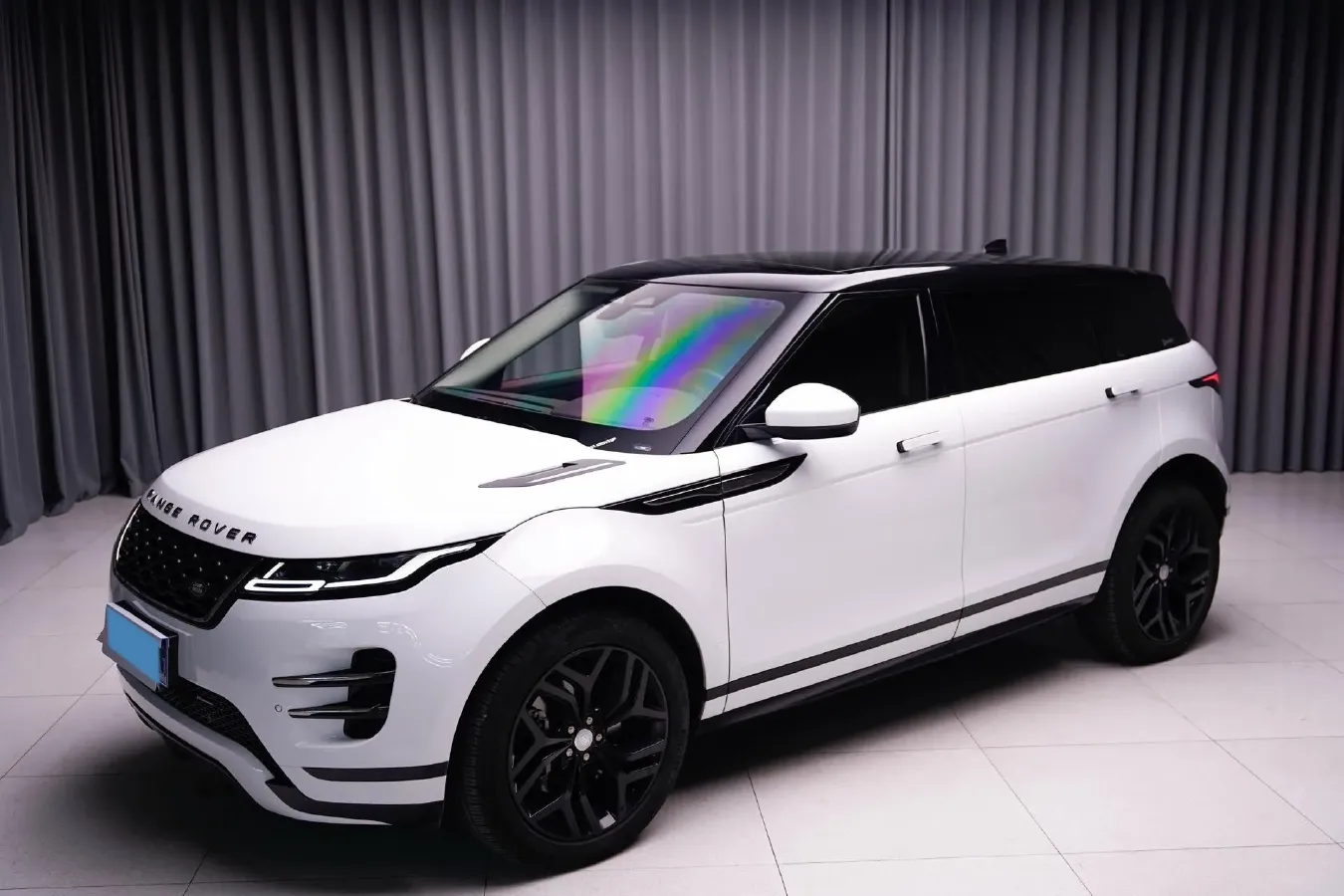 2022 Land Rover Range Rover Evoque 2.0T 200HP L4 9AT,autocango,china used car exporter,china ev exporter,chinese used car exporter,chinese used ev exporter