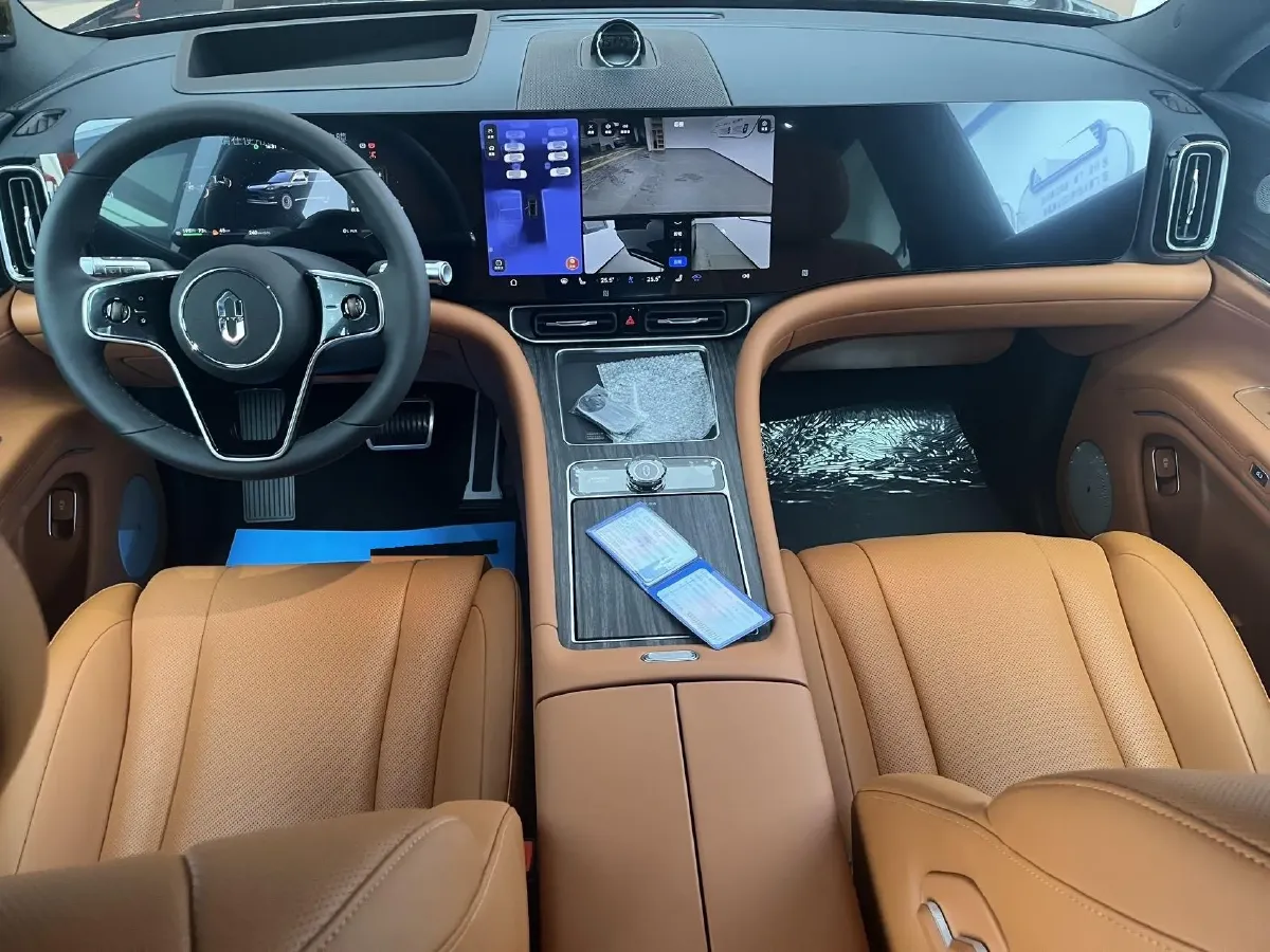 2025 AITO AITO M9 REEV 160HP REEV 52KWH,autocango,china used car exporter,china ev exporter,chinese used car exporter,chinese used ev exporter