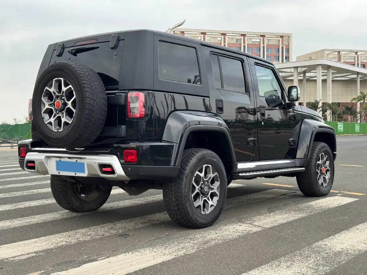 2019 Beijing BJ40 2.3T 231HP L4 6AT,autocango,china used car exporter,china ev exporter,chinese used car exporter,chinese used ev exporter