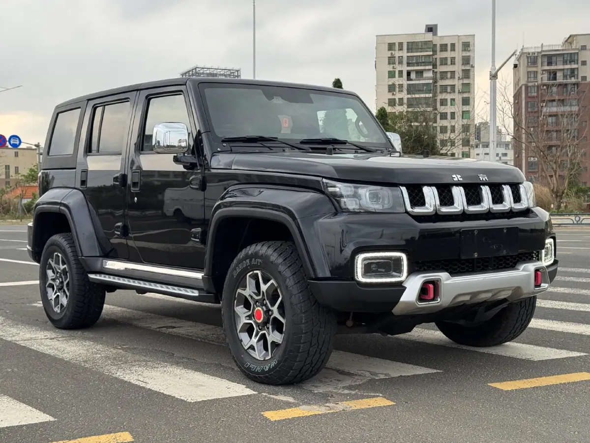 2019 Beijing BJ40 2.3T 231HP L4 6AT,autocango,china used car exporter,china ev exporter,chinese used car exporter,chinese used ev exporter