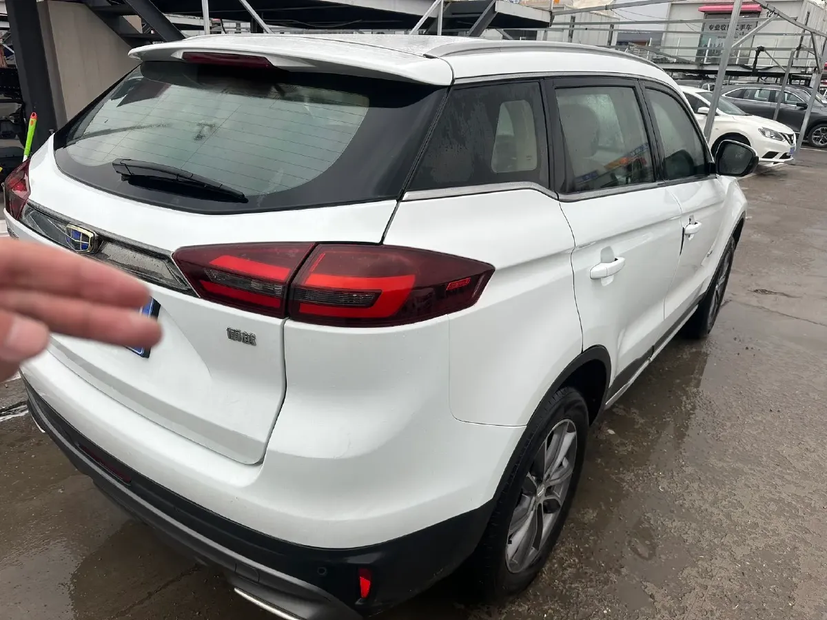 2020 Roewe i6 1.5T 169HP L4 7DCT,autocango,china used car exporter,china ev exporter,chinese used car exporter,chinese used ev exporter
