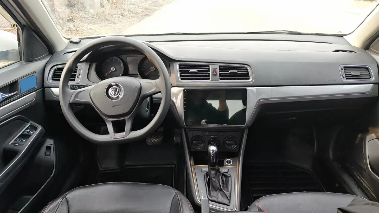 2017 Volkswagen Lavida 1.6L 110HP L4 6AT,autocango,china used car exporter,china ev exporter,chinese used car exporter,chinese used ev exporter