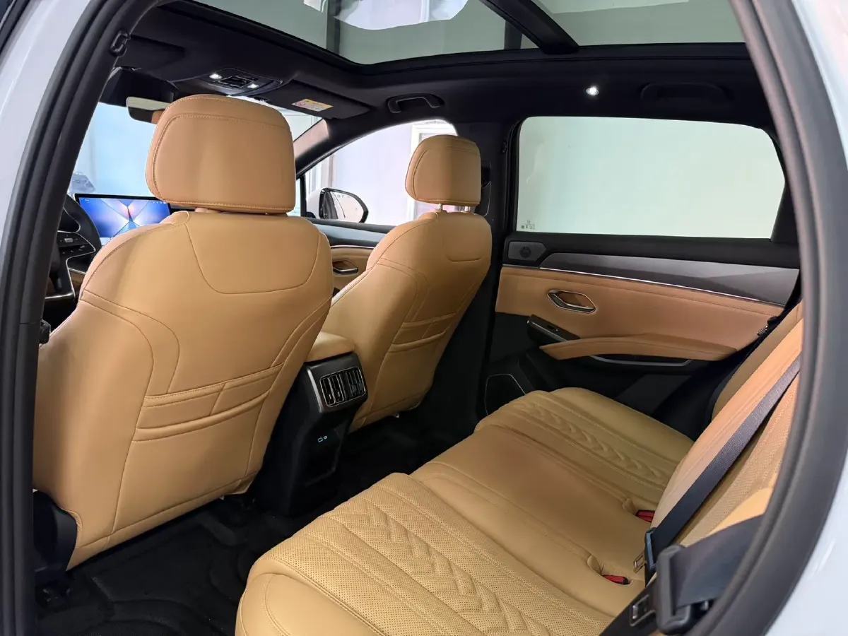 2024 BYD SongL DM-i 1.5L 101HP L4 E-CVT PHEV 18.3KWH,autocango,china used car exporter,china ev exporter,chinese used car exporter,chinese used ev exporter