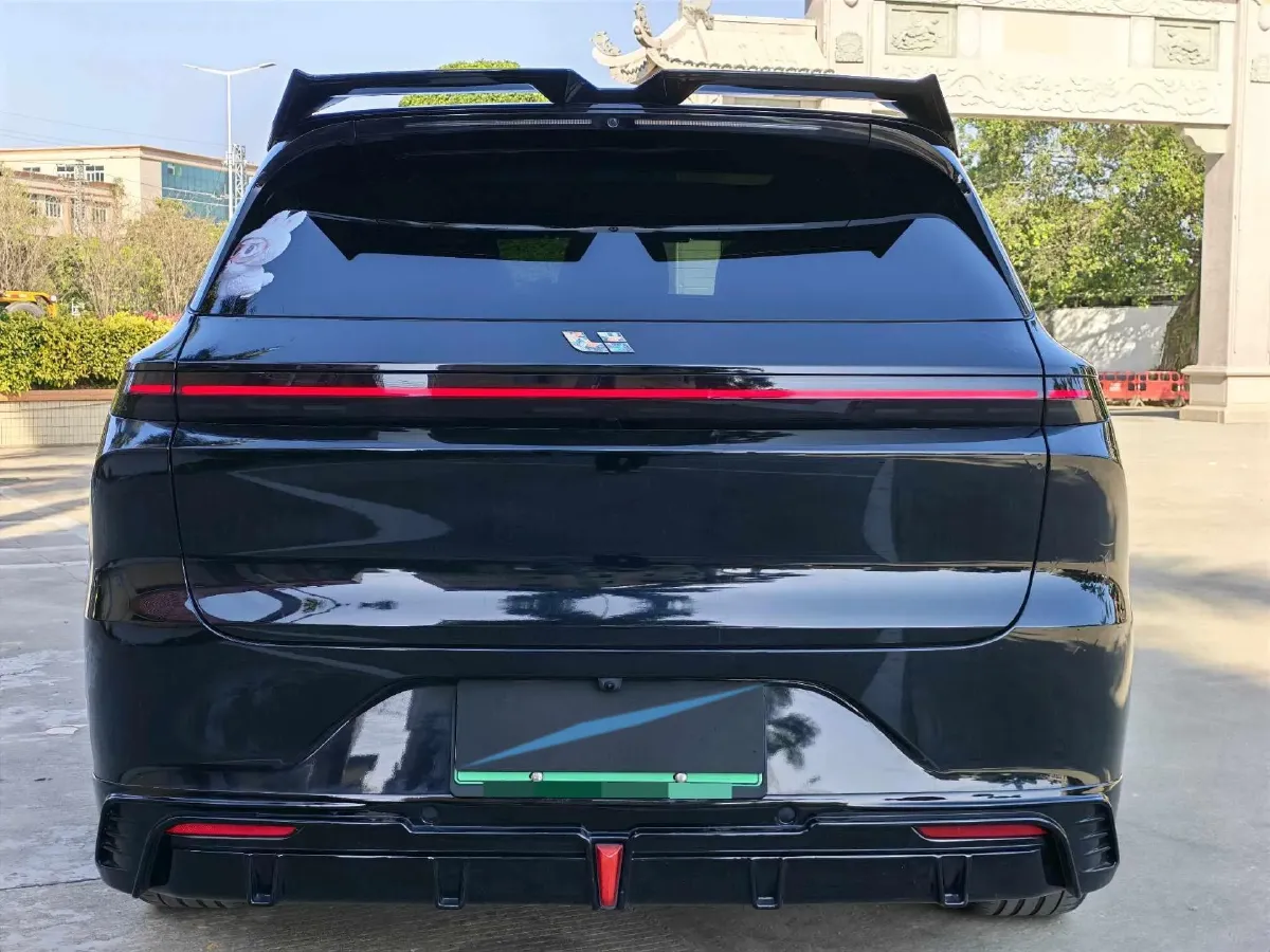 2024 Li L6 Range Extended 154HP L4 REEV 36.8KWH,autocango,china used car exporter,china ev exporter,chinese used car exporter,chinese used ev exporter