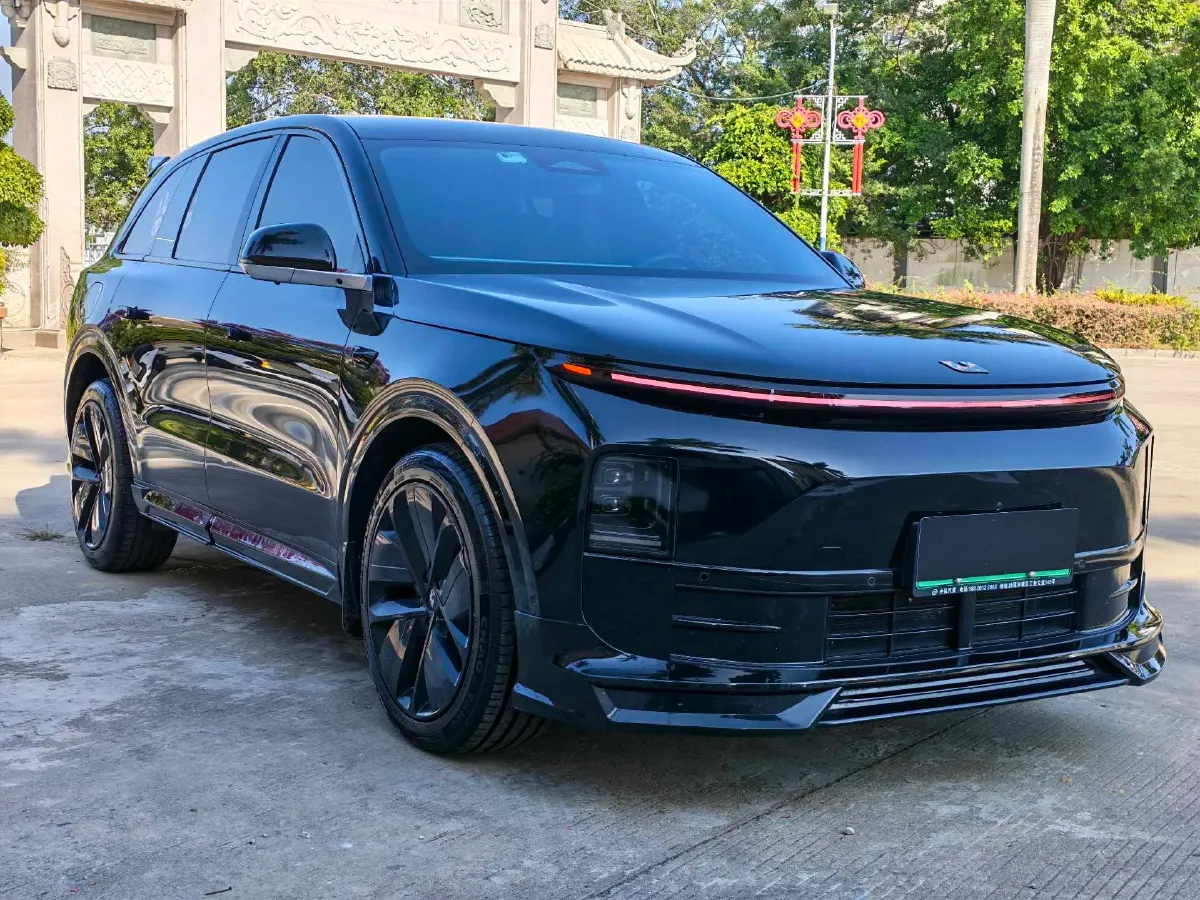 2024 Li L6 Range Extended 154HP L4 REEV 36.8KWH,autocango,china used car exporter,china ev exporter,chinese used car exporter,chinese used ev exporter