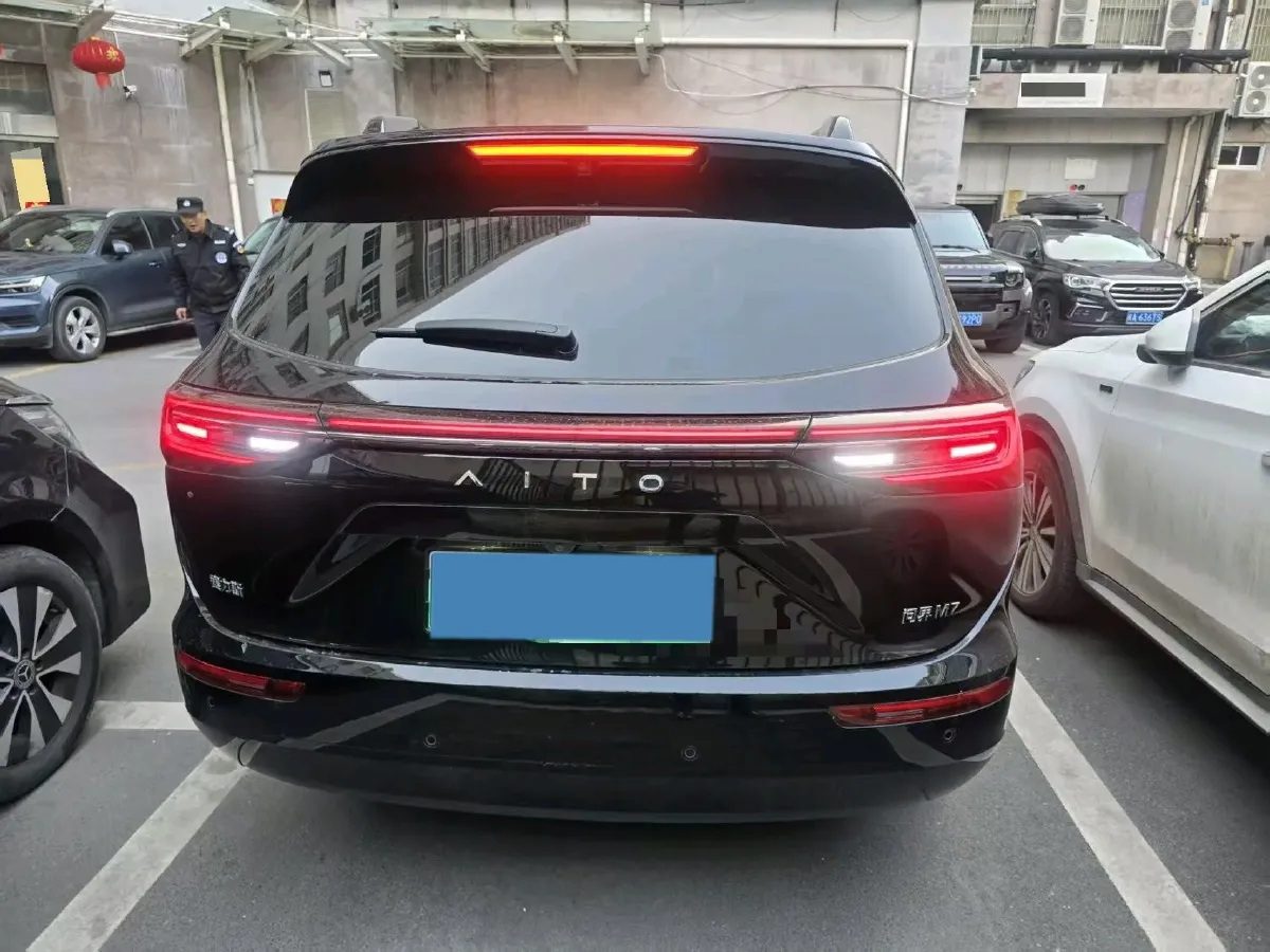 2024 AITO AITO M7 1.5T 152HP L4 REEV 42KWH,autocango,china used car exporter,china ev exporter,chinese used car exporter,chinese used ev exporter