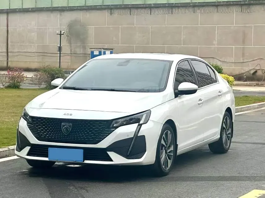 2022 Peugeot 408 1.6T 170HP L4 6AT,autocango,china used car exporter,china ev exporter,chinese used car exporter,chinese used ev exporter