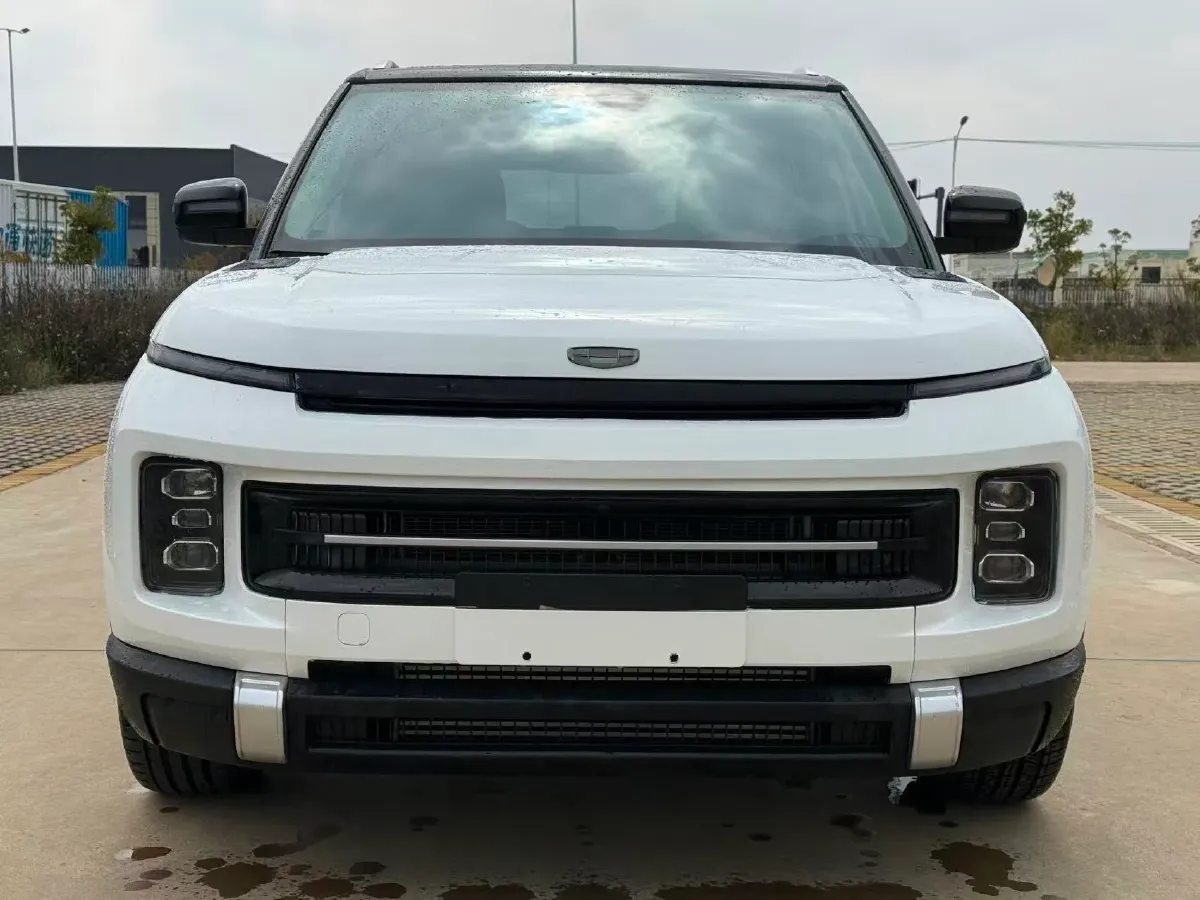 2023 Geely ICON 1.5T 181HP L4 7DCT,autocango,china used car exporter,china ev exporter,chinese used car exporter,chinese used ev exporter