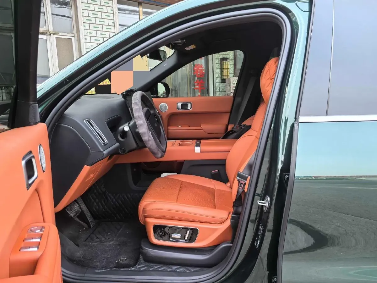 2024 Ford Bronco 2.3T 275HP L4 10AT,autocango,china used car exporter,china ev exporter,chinese used car exporter,chinese used ev exporter