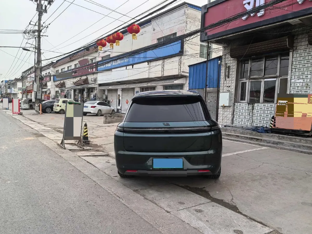 2024 Ford Bronco 2.3T 275HP L4 10AT,autocango,china used car exporter,china ev exporter,chinese used car exporter,chinese used ev exporter