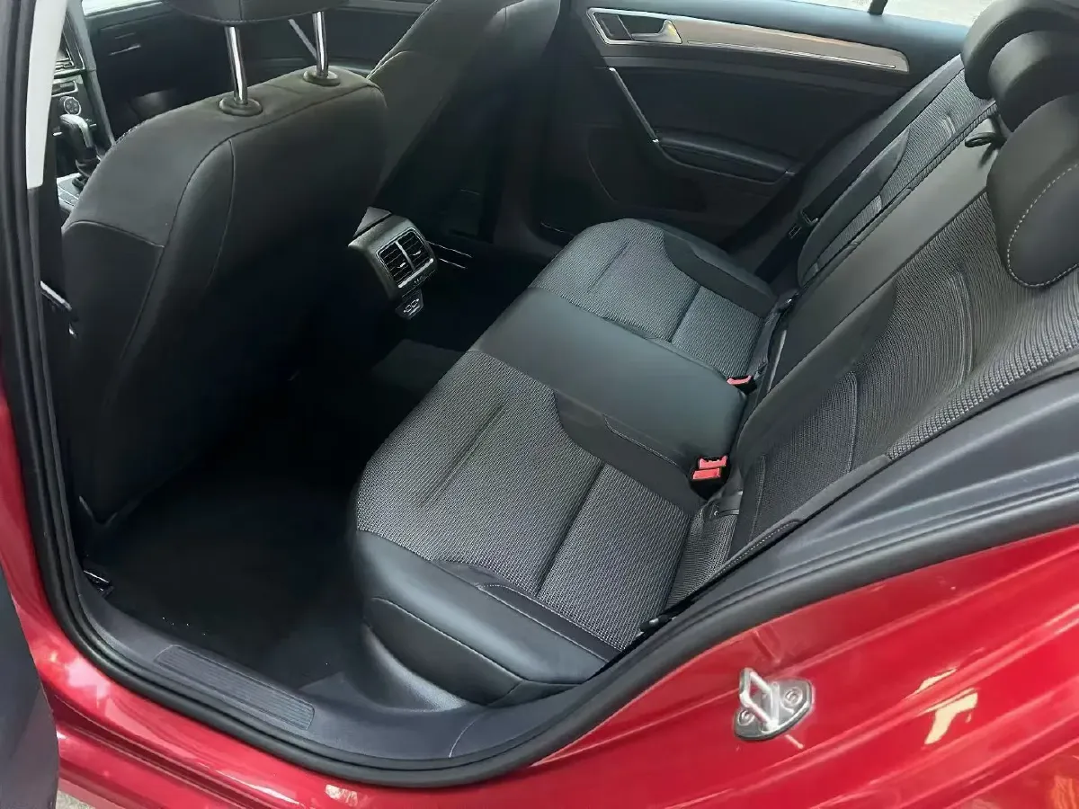 2019 Brilliance Auto V7 1.8T 231HP L4 7DCT,autocango,china used car exporter,china ev exporter,chinese used car exporter,chinese used ev exporter