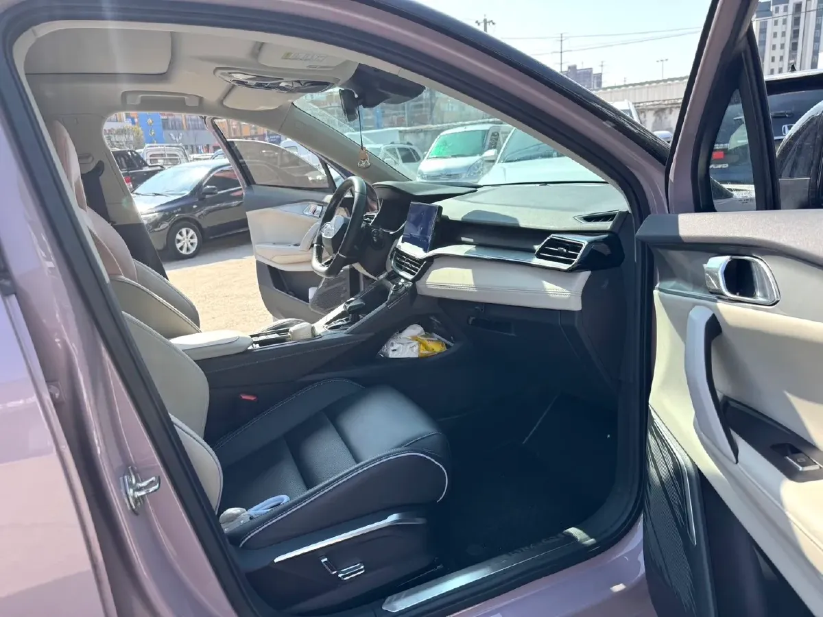 2022 LYNK&CO 02 1.5T 180HP L3 7DCT,autocango,china used car exporter,china ev exporter,chinese used car exporter,chinese used ev exporter