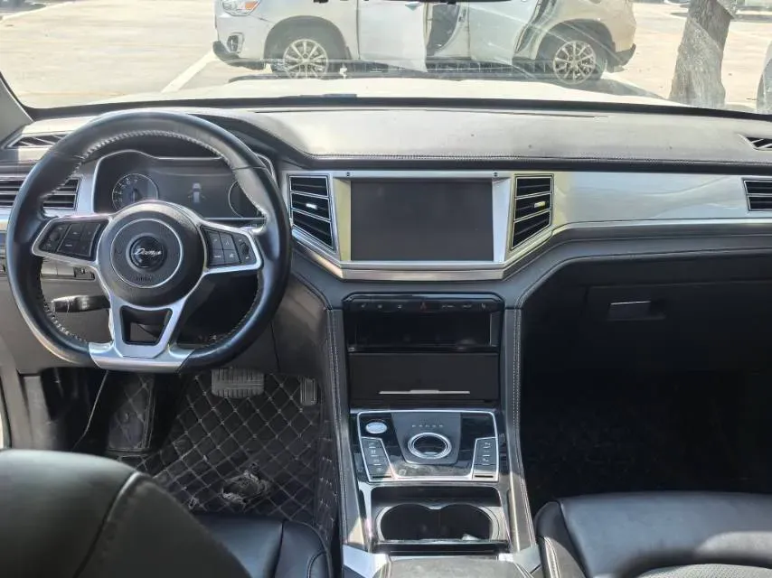 2017 Zotye Damy X7 2.0T 190HP L4 6DCT,autocango,china used car exporter,china ev exporter,chinese used car exporter,chinese used ev exporter