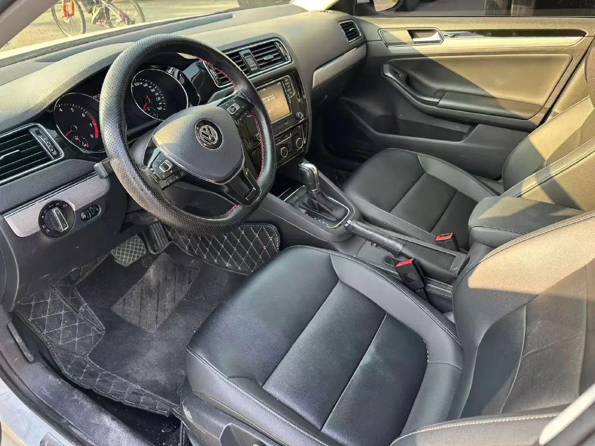 2018 Mazda CX-4 2.5L 192HP L4 6AT,autocango,china used car exporter,china ev exporter,chinese used car exporter,chinese used ev exporter