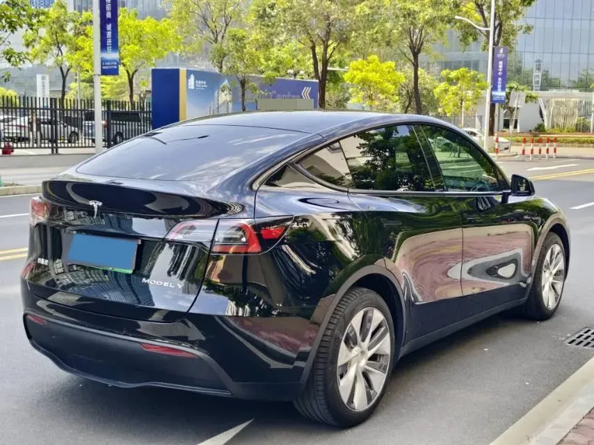 2022 Tesla Model Y BEV 60KWH,autocango,china used car exporter,china ev exporter,chinese used car exporter,chinese used ev exporter