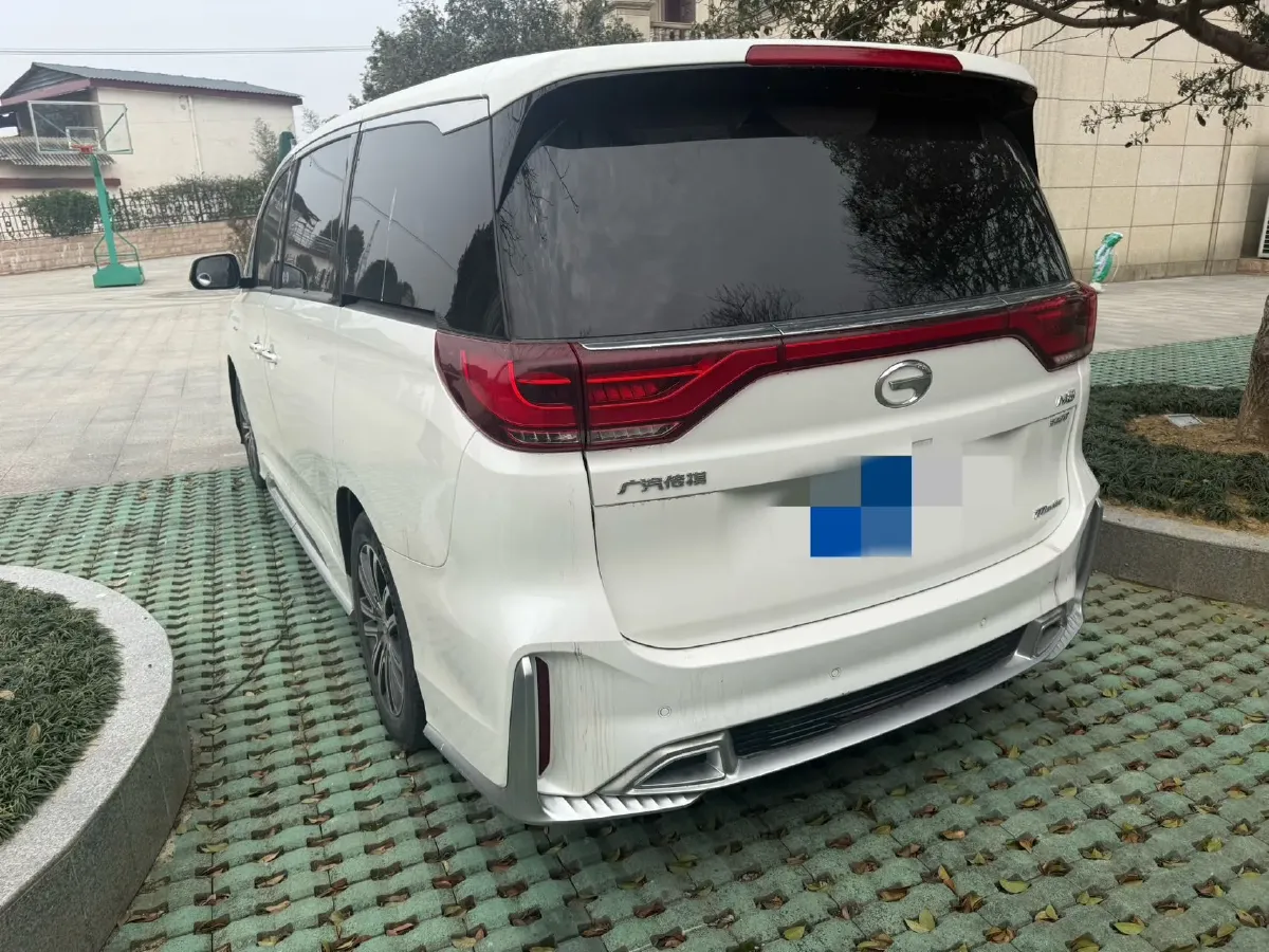 2021 GAC Trumpchi M8 2.0T 252HP L4 8AT,autocango,china used car exporter,china ev exporter,chinese used car exporter,chinese used ev exporter
