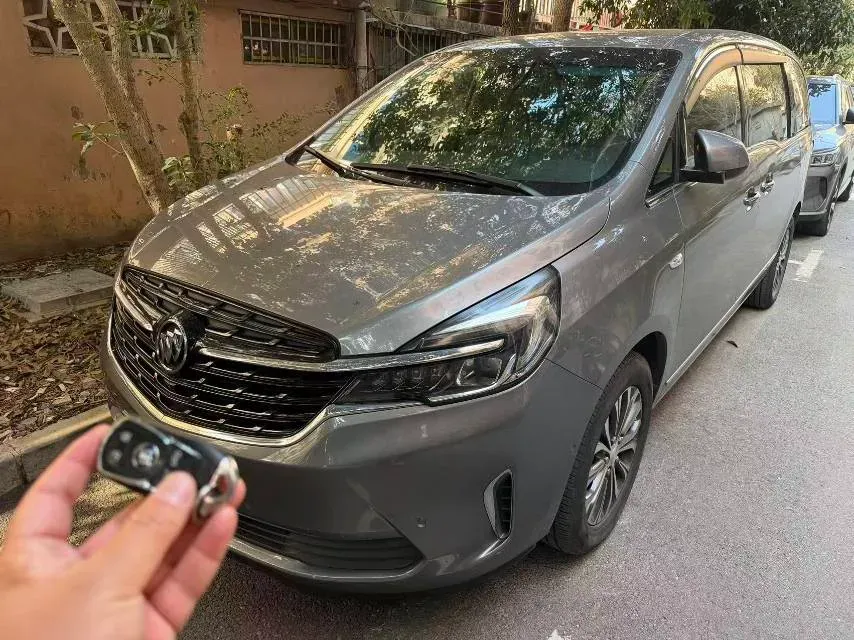 2020 Buick GL8 2.0T 237HP L4 9AT,autocango,china used car exporter,china ev exporter,chinese used car exporter,chinese used ev exporter