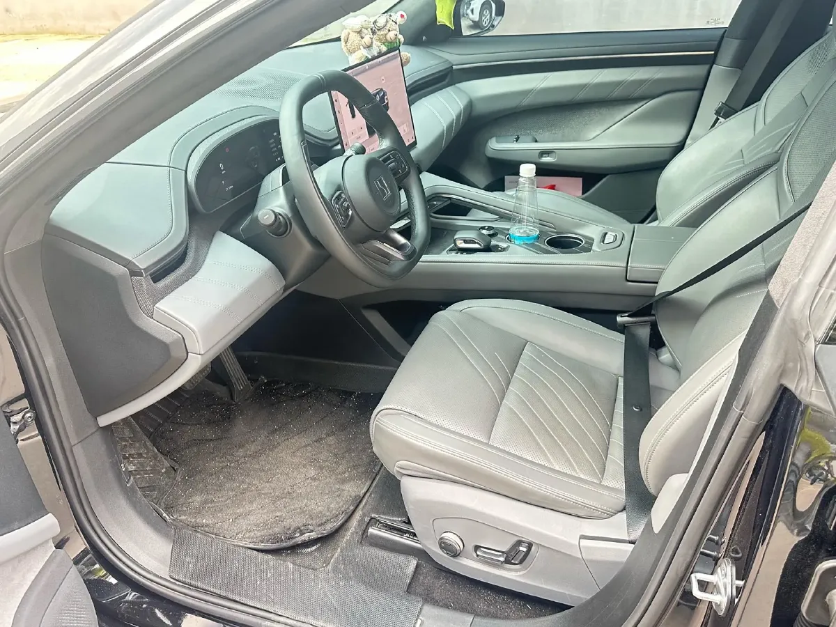 2024 Zeekr 001 BEV 95KWH,autocango,china used car exporter,china ev exporter,chinese used car exporter,chinese used ev exporter