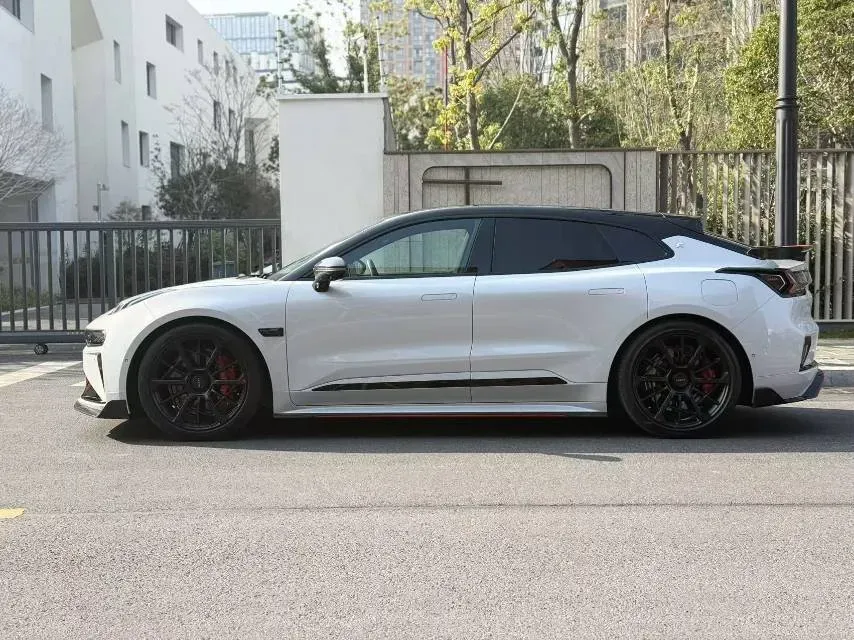 2023 Zeekr 001 FR BEV 100KWH,autocango,china used car exporter,china ev exporter,chinese used car exporter,chinese used ev exporter