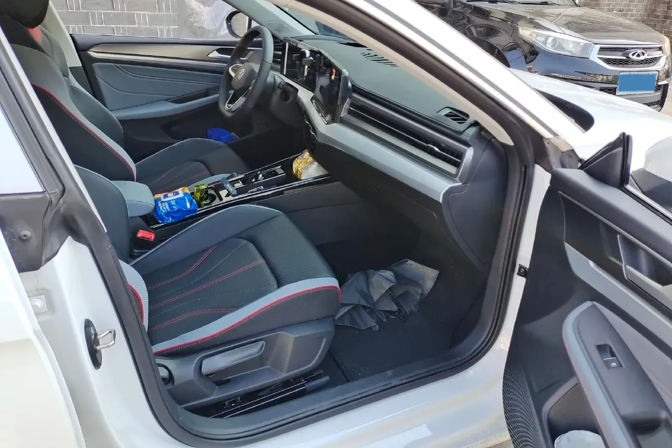 2025 Volkswagen Lamando 1.4T 150HP L4 7DCT,autocango,china used car exporter,china ev exporter,chinese used car exporter,chinese used ev exporter