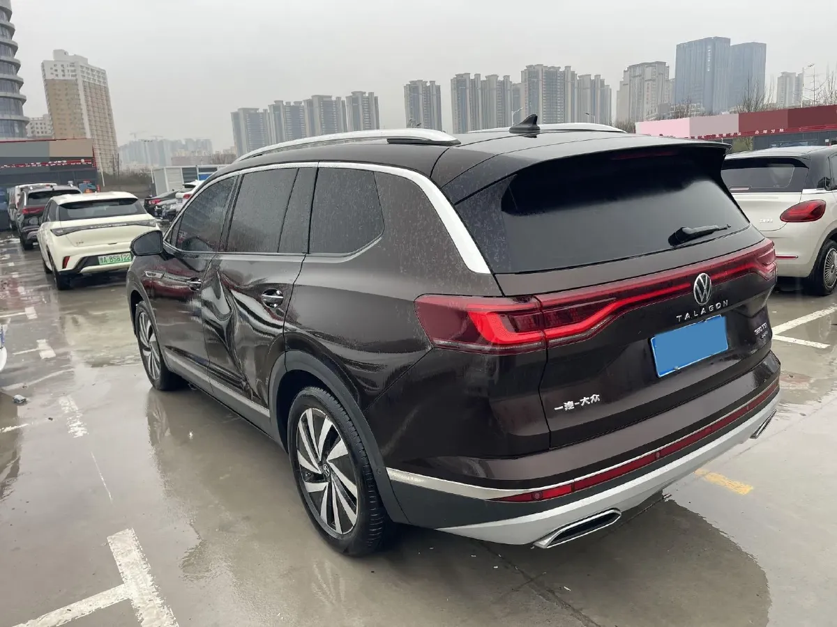 2021 Volkswagen Talagon 2.0T 220HP L4 7DCT,autocango,china used car exporter,china ev exporter,chinese used car exporter,chinese used ev exporter