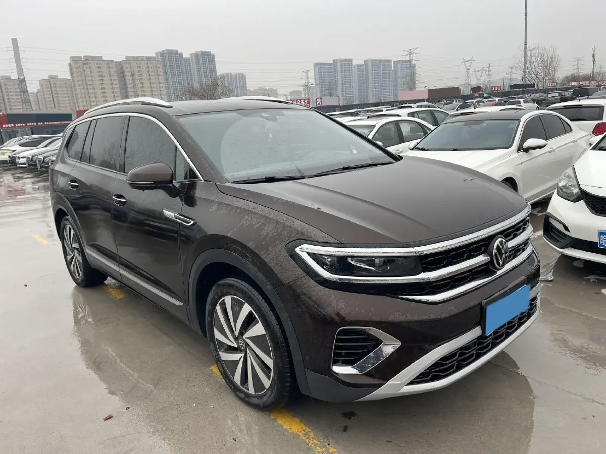 2021 Volkswagen Talagon 2.0T 220HP L4 7DCT,autocango,china used car exporter,china ev exporter,chinese used car exporter,chinese used ev exporter