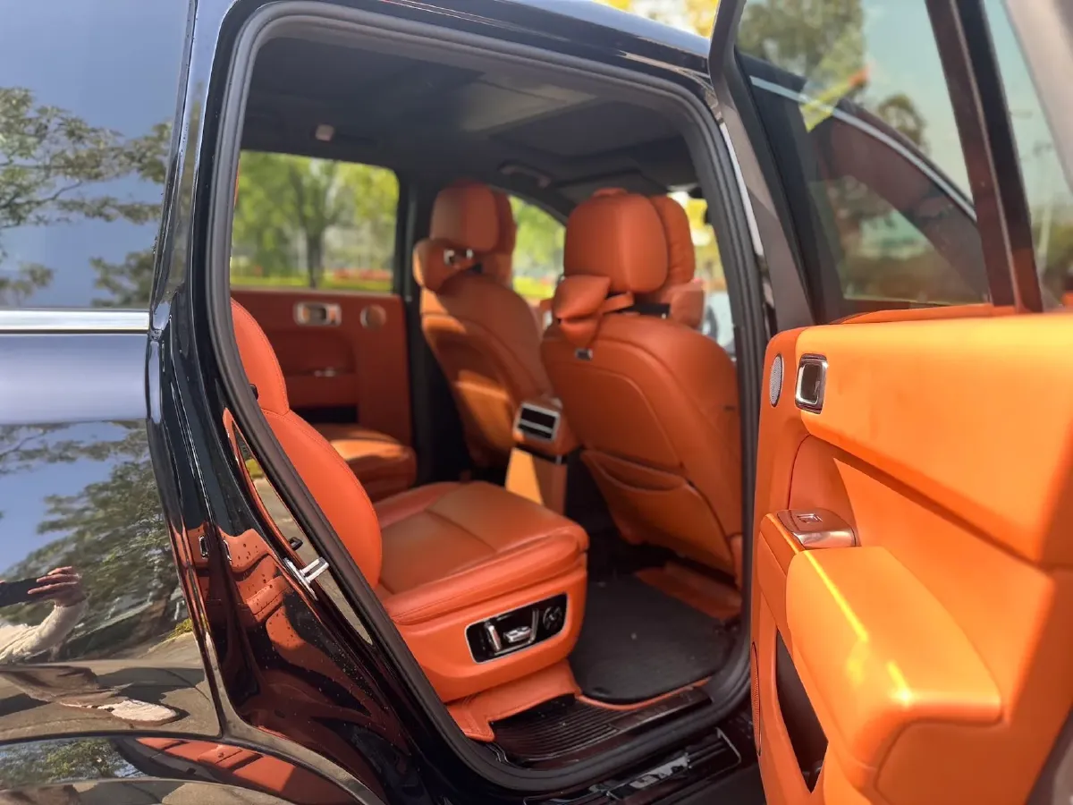 2023 Li L9 Range Extended 154HP REEV 42.6KWH,autocango,china used car exporter,china ev exporter,chinese used car exporter,chinese used ev exporter