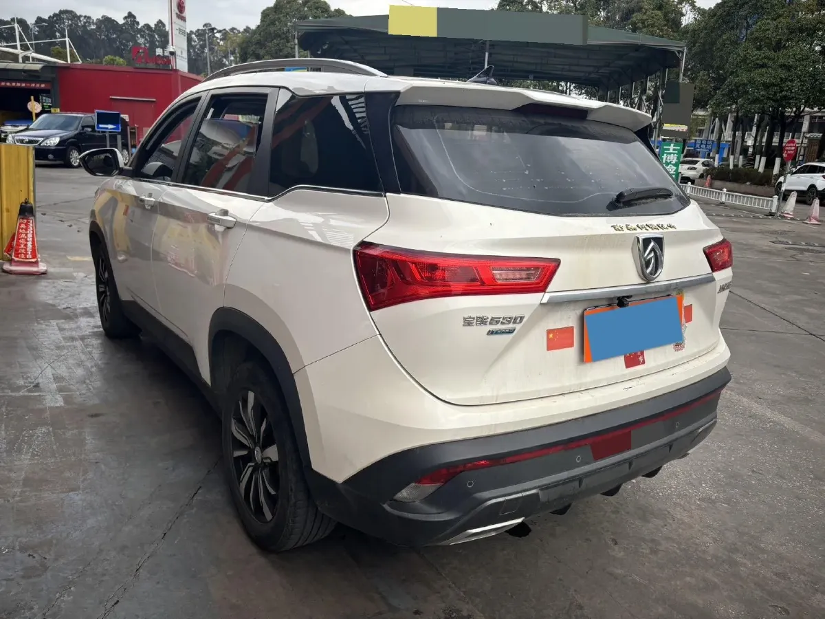 2019 BaoJun 530 1.5T 151HP L4 CVT,autocango,china used car exporter,china ev exporter,chinese used car exporter,chinese used ev exporter