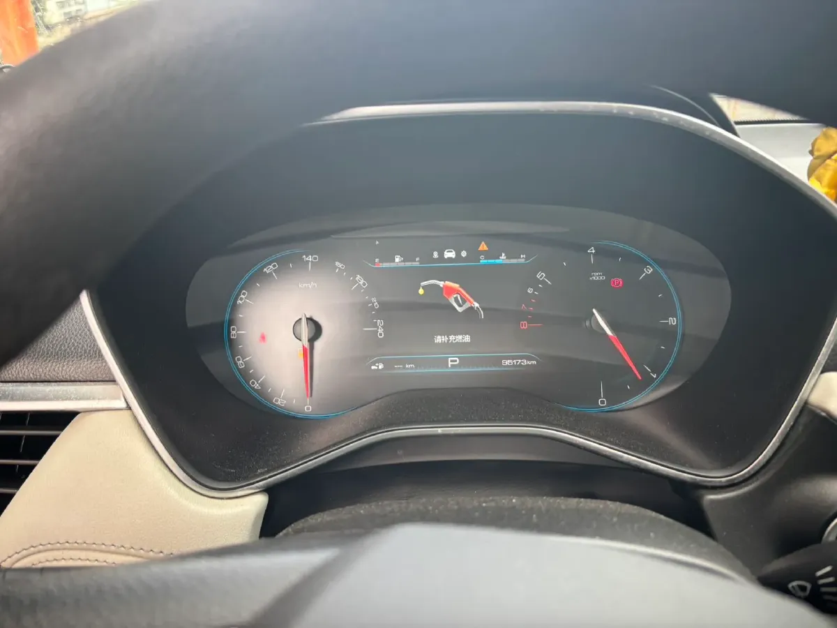 2019 BaoJun 530 1.5T 151HP L4 CVT,autocango,china used car exporter,china ev exporter,chinese used car exporter,chinese used ev exporter