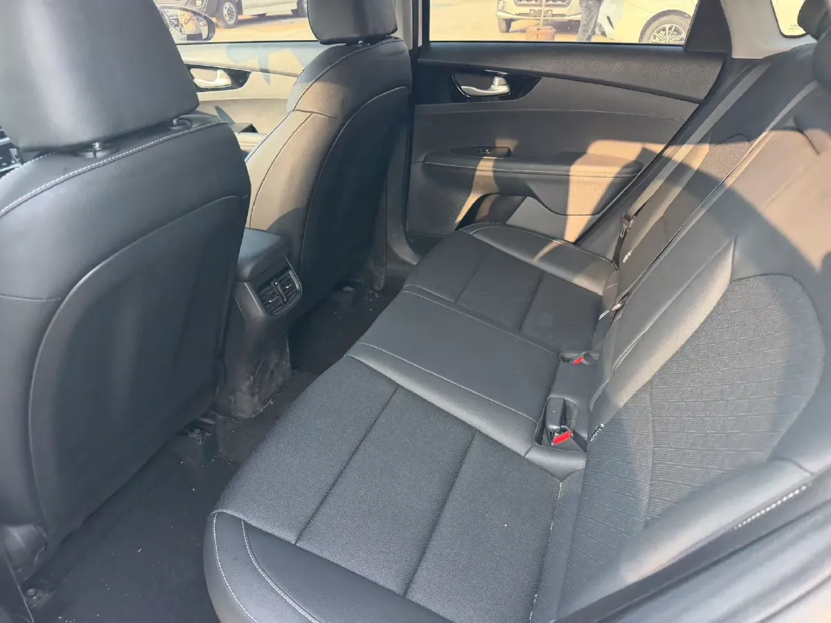 2021 Kia K3 1.5L 115HP L4 CVT,autocango,china used car exporter,china ev exporter,chinese used car exporter,chinese used ev exporter