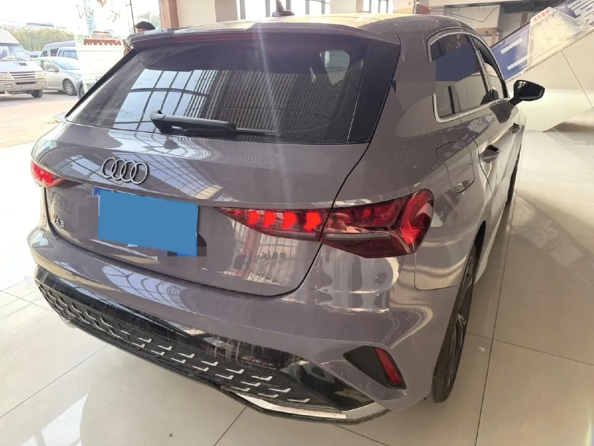 2025 Audi A3 1.5T 160HP L4 7DCT,autocango,china used car exporter,china ev exporter,chinese used car exporter,chinese used ev exporter