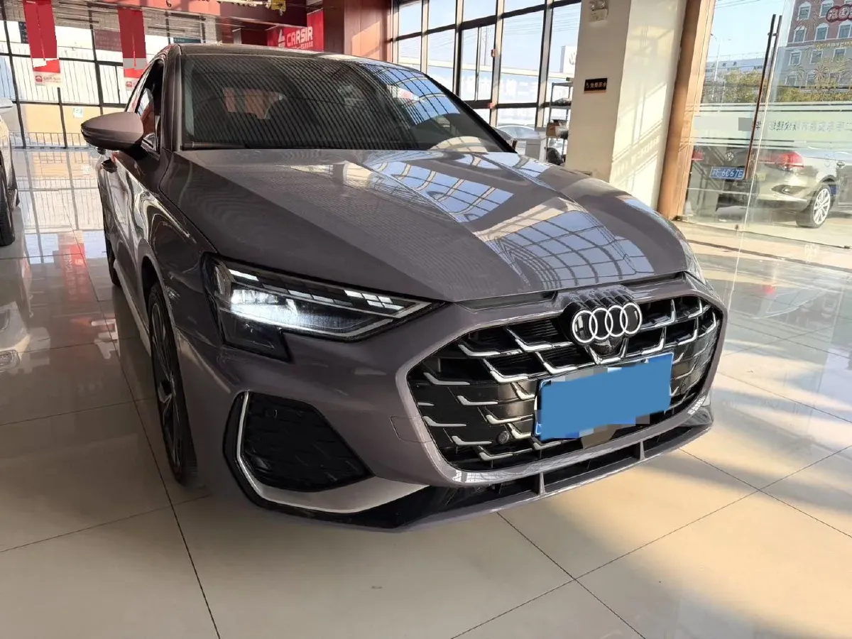 2025 Audi A3 1.5T 160HP L4 7DCT,autocango,china used car exporter,china ev exporter,chinese used car exporter,chinese used ev exporter