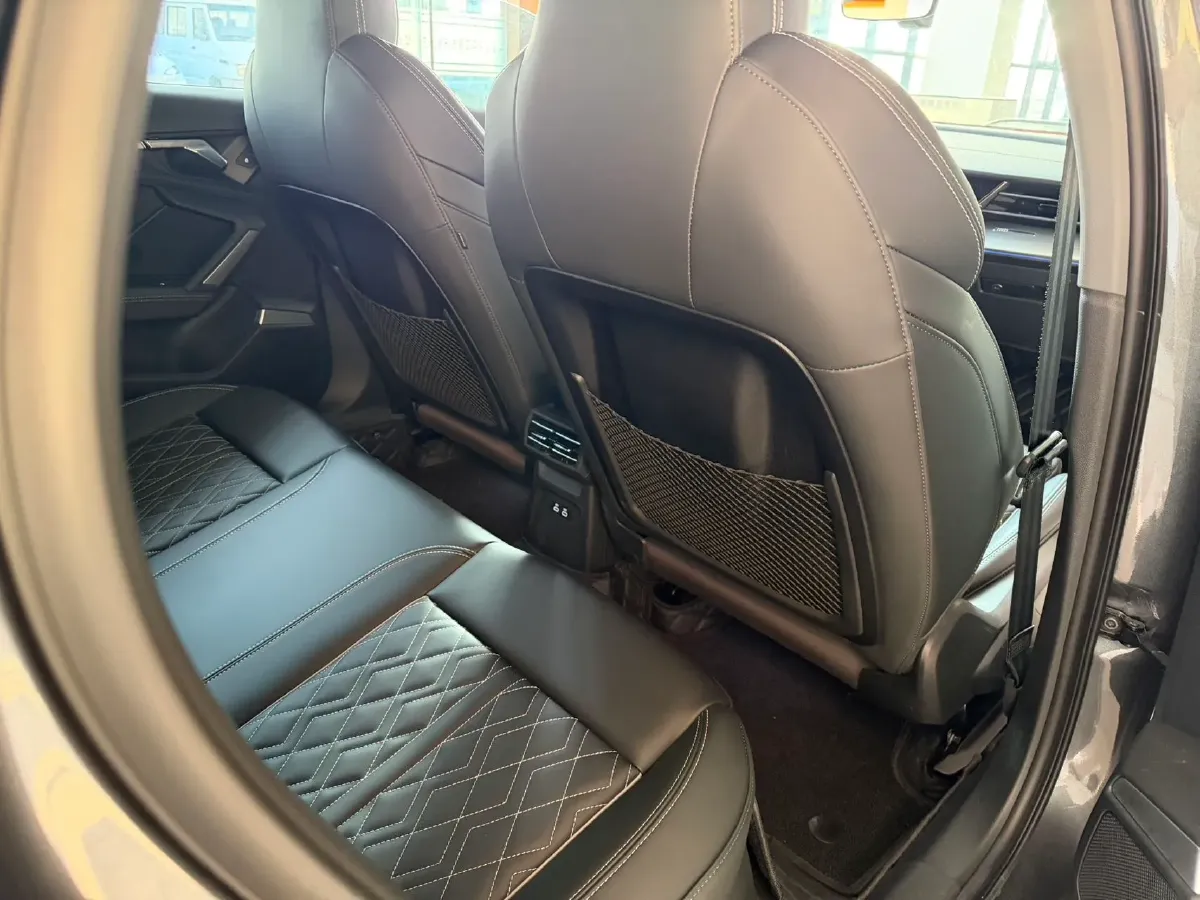 2025 Audi A3 1.5T 160HP L4 7DCT,autocango,china used car exporter,china ev exporter,chinese used car exporter,chinese used ev exporter