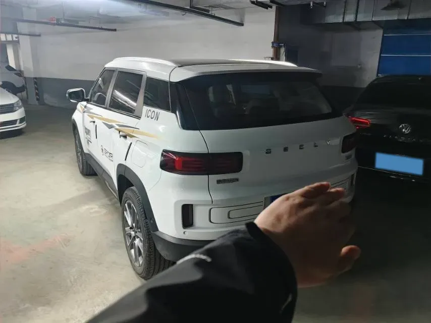 2020 Geely ICON 1.5T 177HP L3 7DCT,autocango,china used car exporter,china ev exporter,chinese used car exporter,chinese used ev exporter