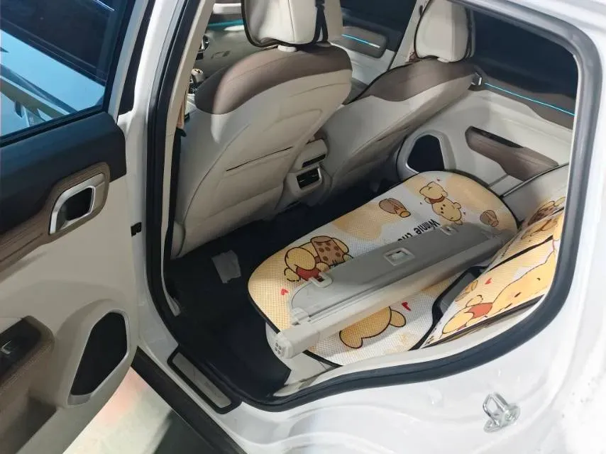 2020 Geely ICON 1.5T 177HP L3 7DCT,autocango,china used car exporter,china ev exporter,chinese used car exporter,chinese used ev exporter