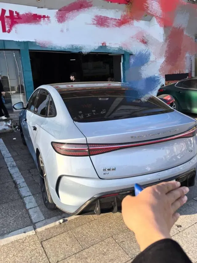 2022 AITO AITO M5 Range Extended 125HP REEV 40KWH,autocango,china used car exporter,china ev exporter,chinese used car exporter,chinese used ev exporter