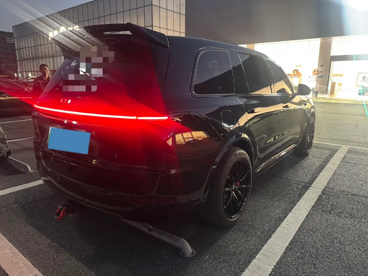 2022 Li L9 Range Extended 154HP REEV 42.6KWH,autocango,china used car exporter,china ev exporter,chinese used car exporter,chinese used ev exporter