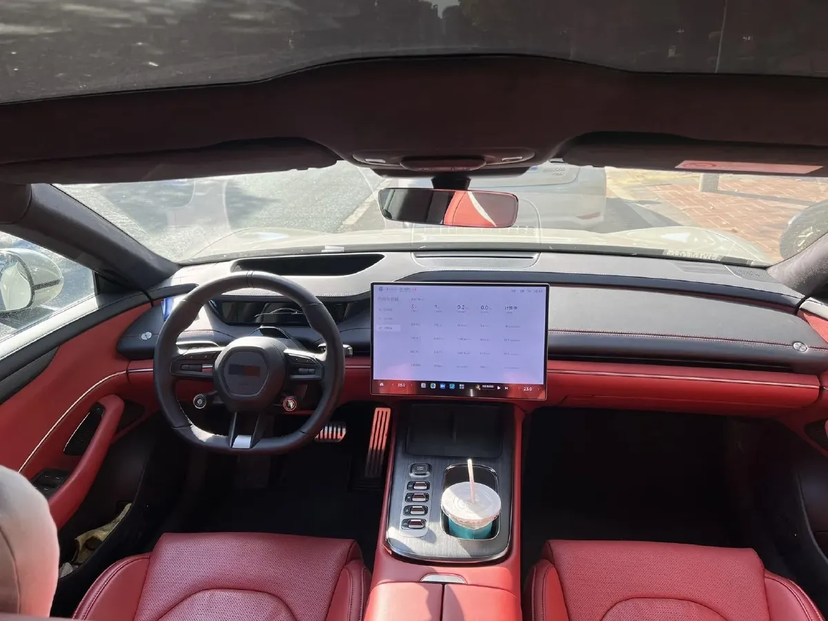 2024 MI SU7 BEV 101KWH,autocango,china used car exporter,china ev exporter,chinese used car exporter,chinese used ev exporter