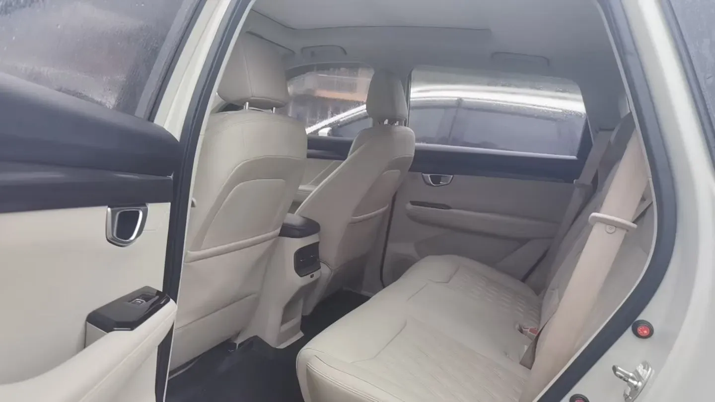 2021 WuLing XingChen 1.5T 147HP L4 CVT,autocango,china used car exporter,china ev exporter,chinese used car exporter,chinese used ev exporter