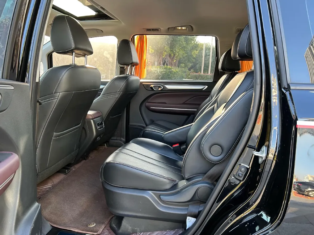 2023 GAC Trumpchi M6 1.5T 177HP L4 7DCT,autocango,china used car exporter,china ev exporter,chinese used car exporter,chinese used ev exporter