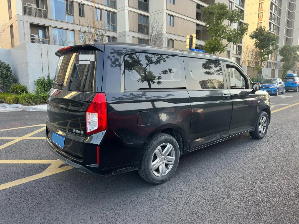 2021 WuLing ZhengChen 1.5T 147HP L4 6MT,autocango,china used car exporter,china ev exporter,chinese used car exporter,chinese used ev exporter