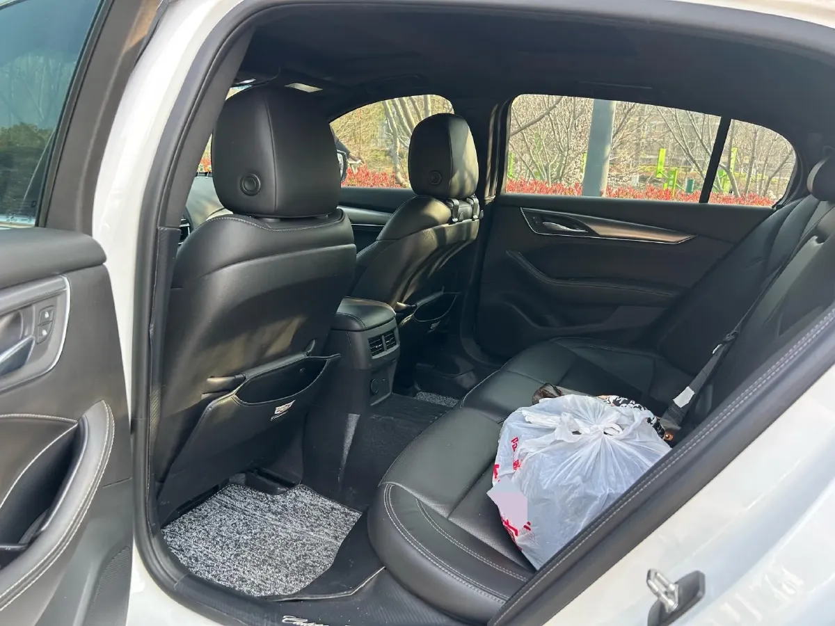 2022 Cadillac CT5 2.0T 237HP L4 10AT,autocango,china used car exporter,china ev exporter,chinese used car exporter,chinese used ev exporter