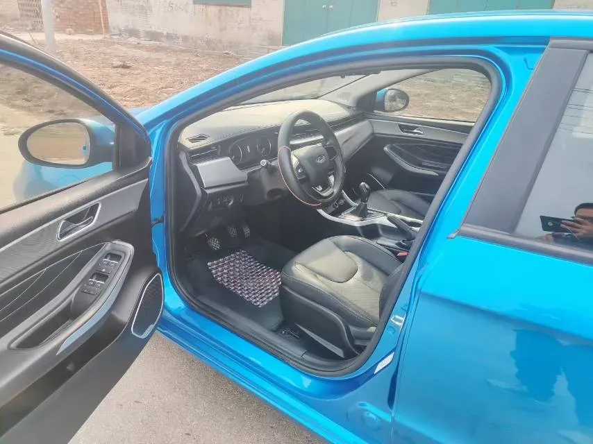 2019 Chery Arrizo 5 1.5L 116HP L4 5MT,autocango,china used car exporter,china ev exporter,chinese used car exporter,chinese used ev exporter