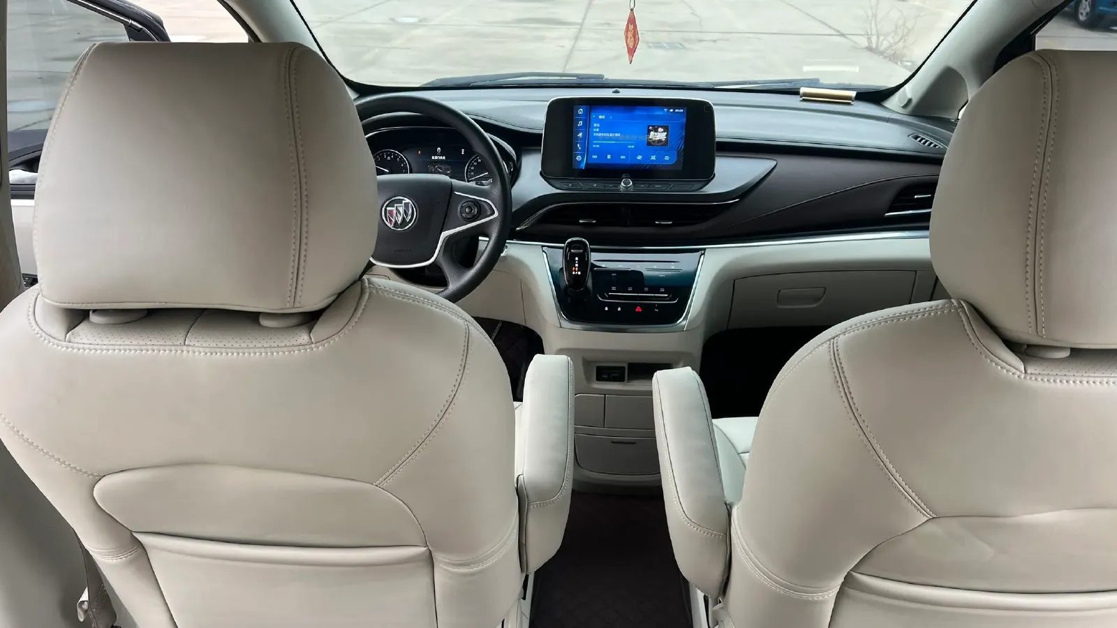 2021 Buick GL8 2.0T 237HP L4 9AT,autocango,china used car exporter,china ev exporter,chinese used car exporter,chinese used ev exporter